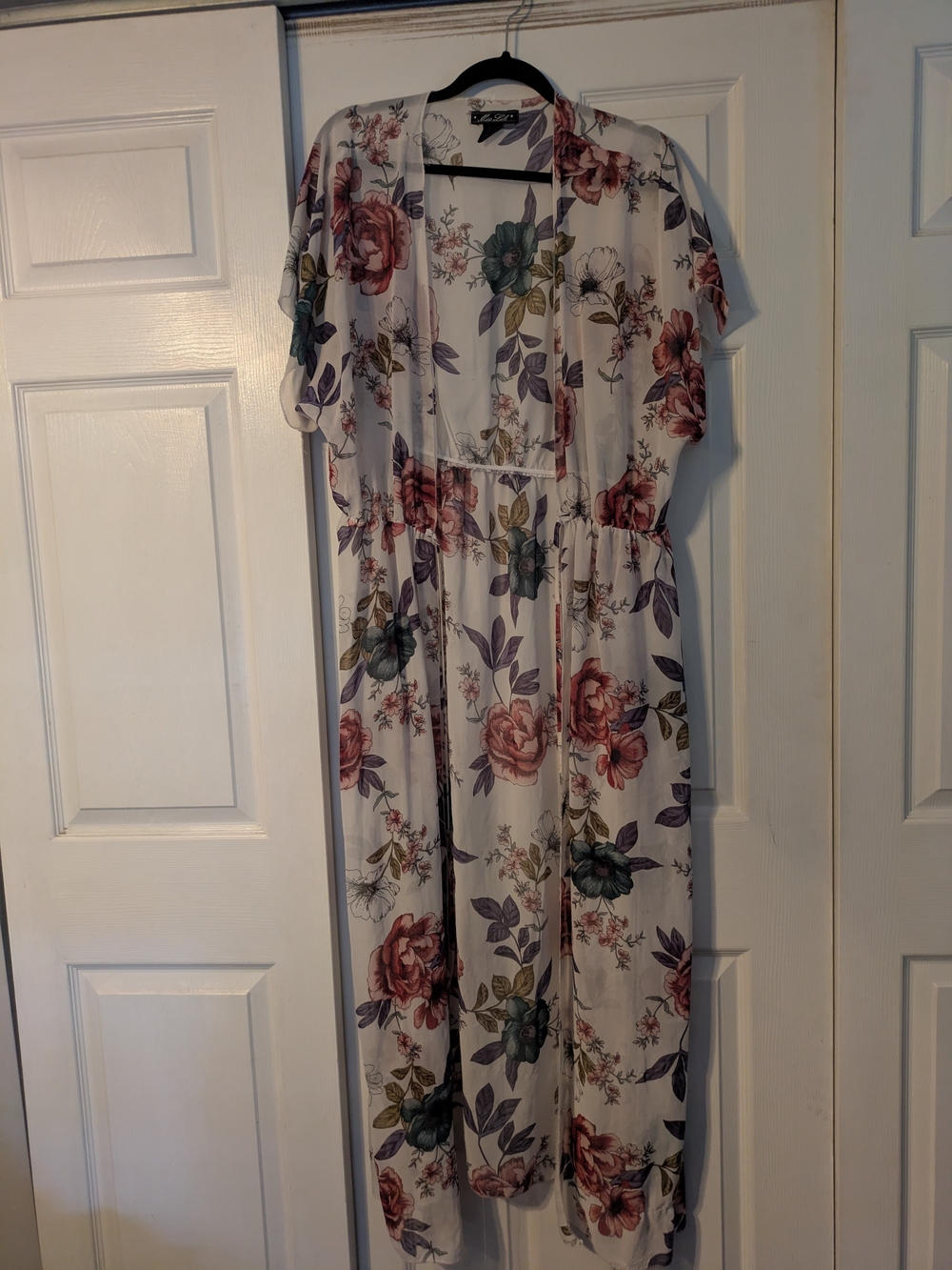 1x- Sheer Floral Maxi Kimono (Size 1X)